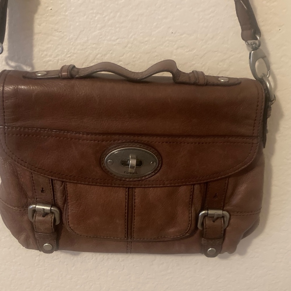 Fossil Dark Brown Leather large Crossbody Bag almost perfect condition